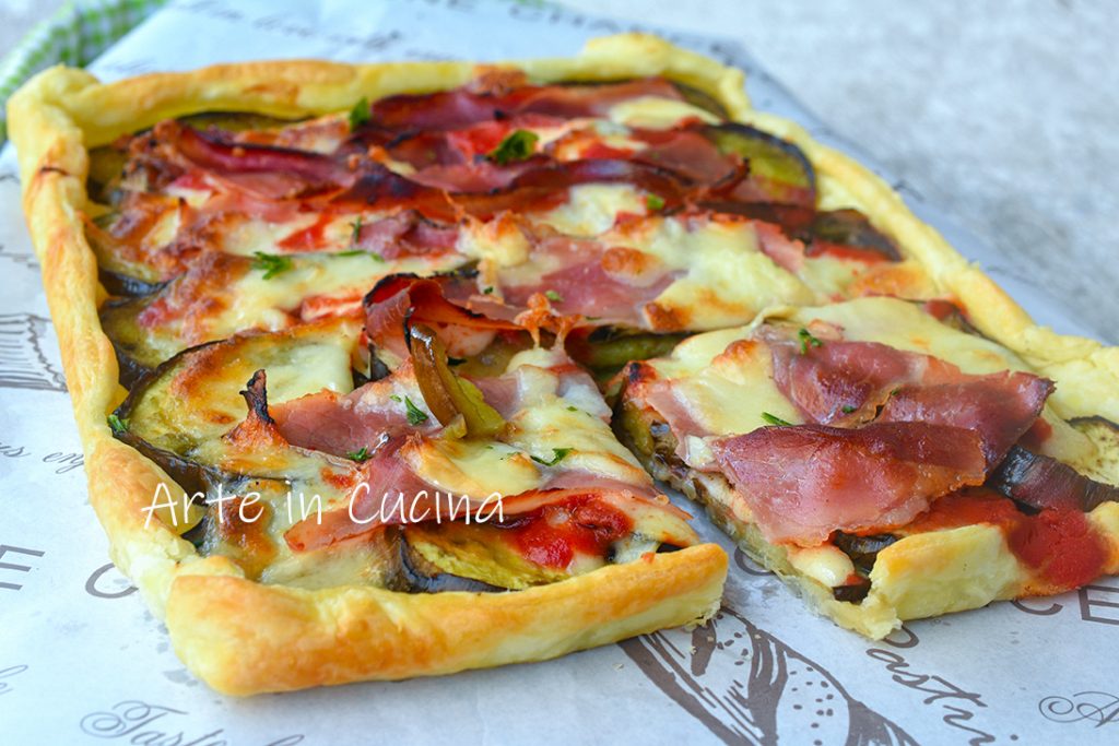 Massa folhada com berinjela à parmegiana