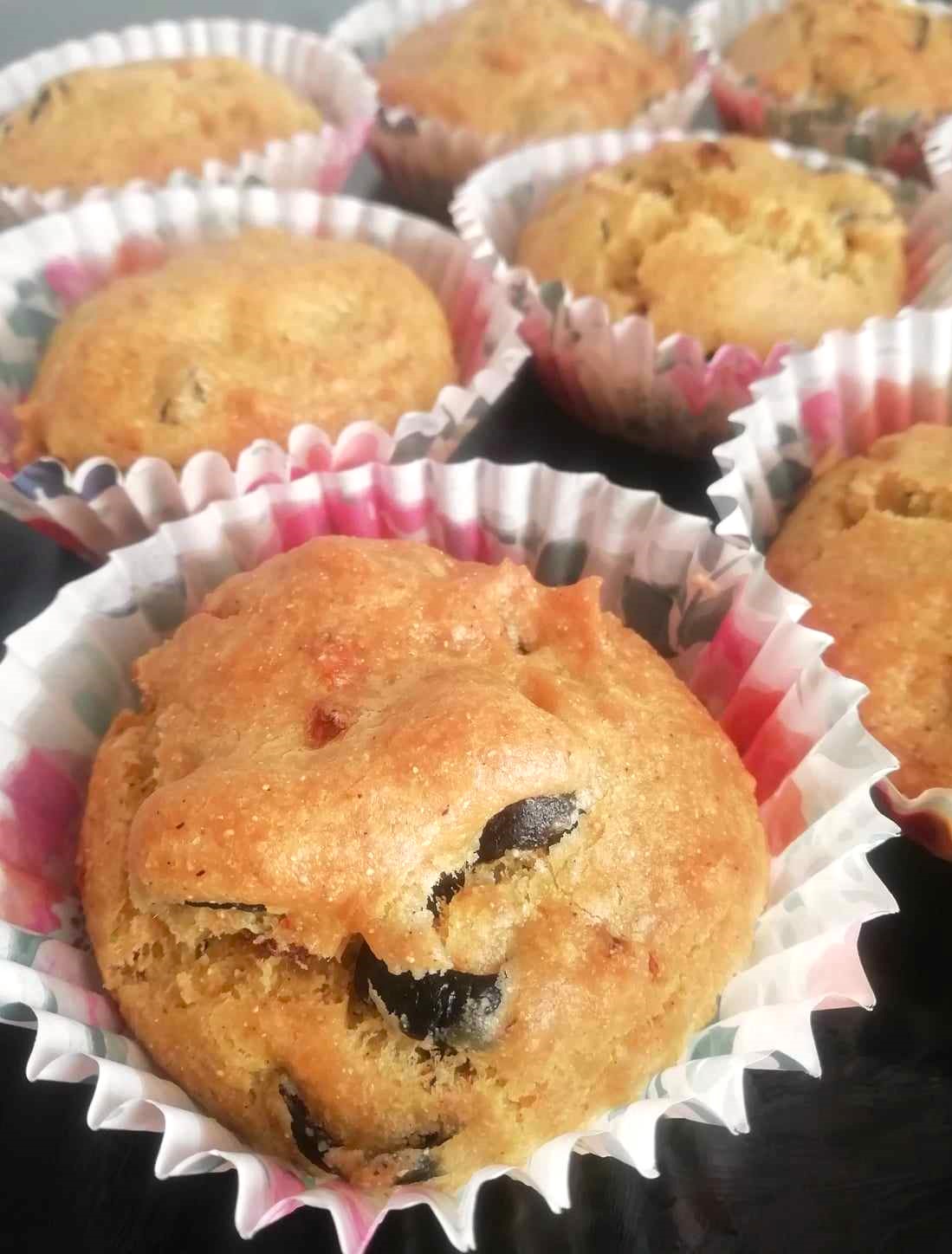 MUFFIN COM AZEITONAS SEM GLÚTEN na fritadeira a ar