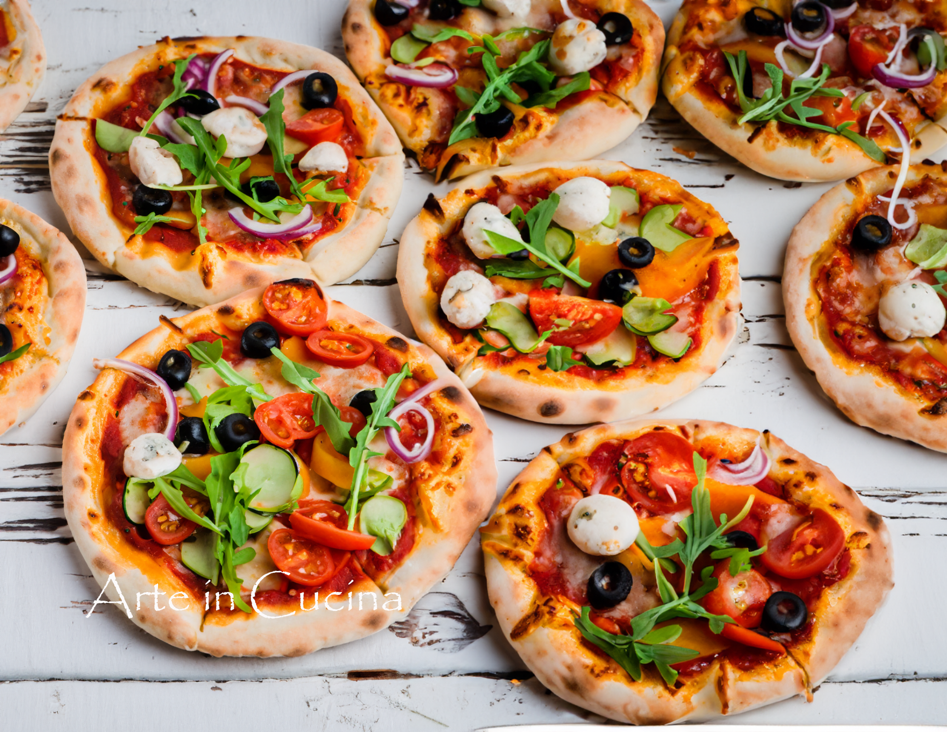 Mini pizzas rápidas com legumes