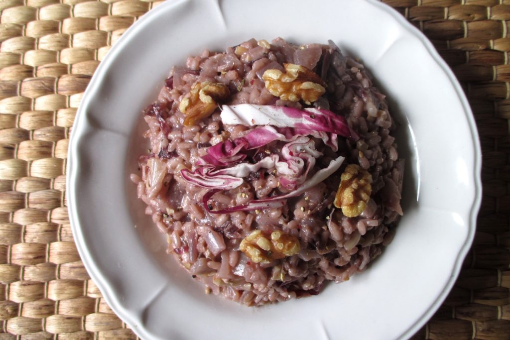 Risoto de radicchio e nozes vegano, Mangia senza Pancia