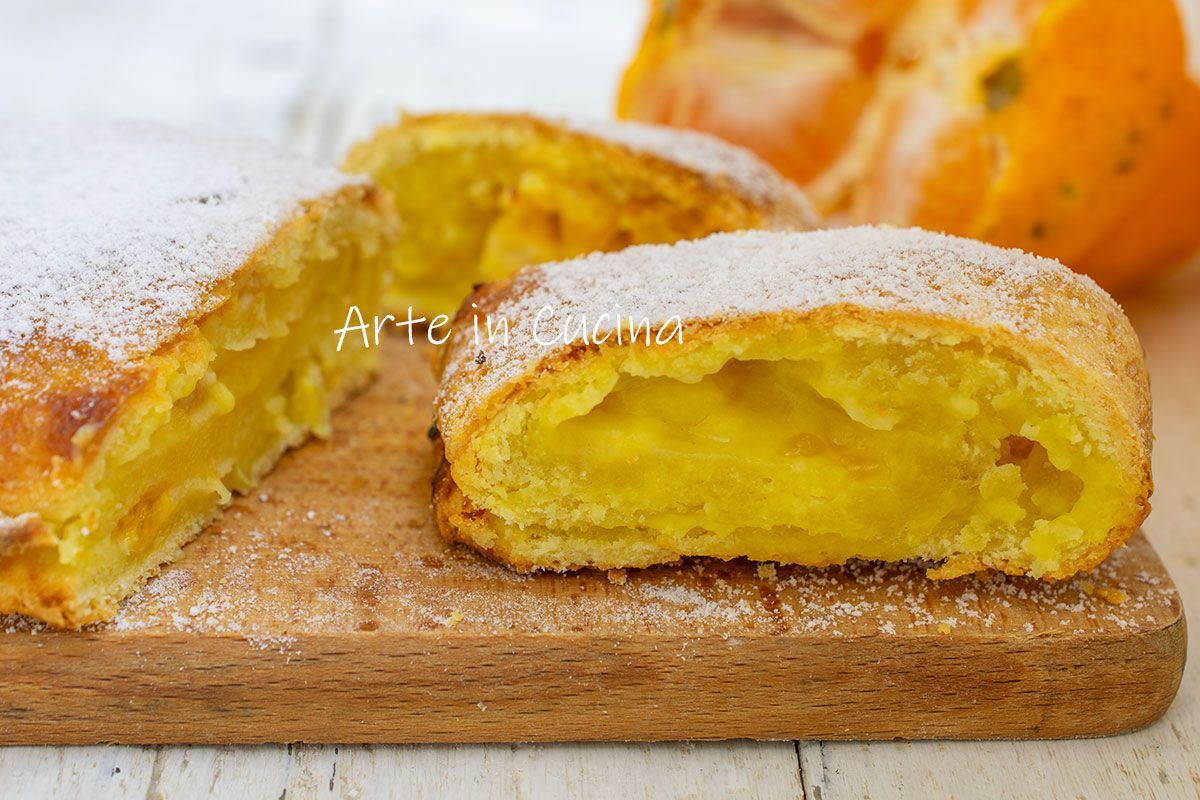 Torta enrolada de tangerina