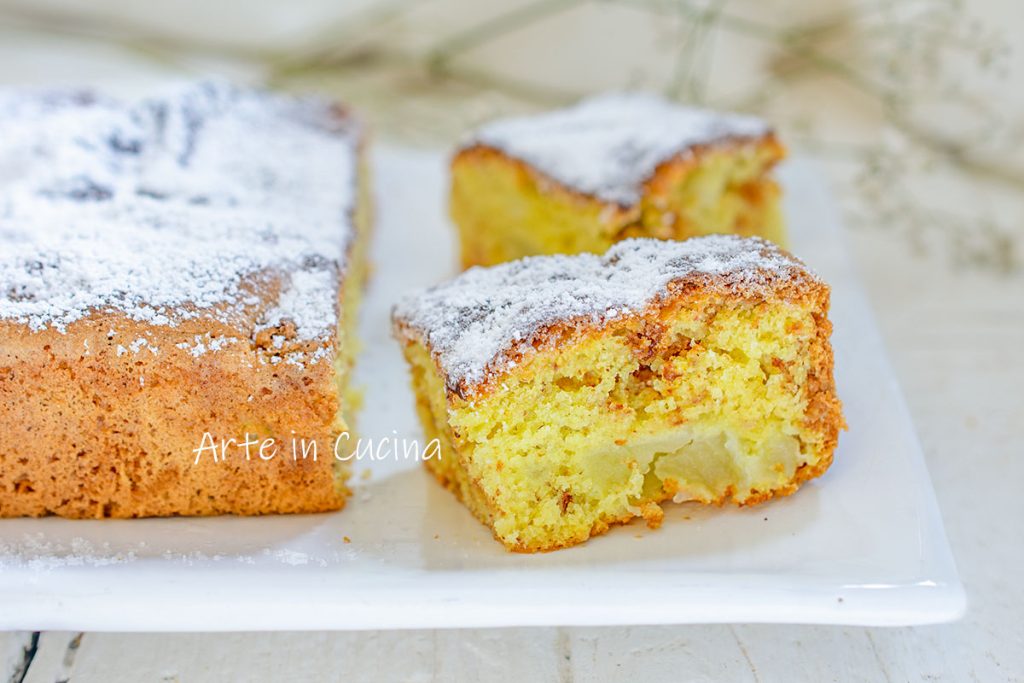 Torta com maçãs e amaretti rápida