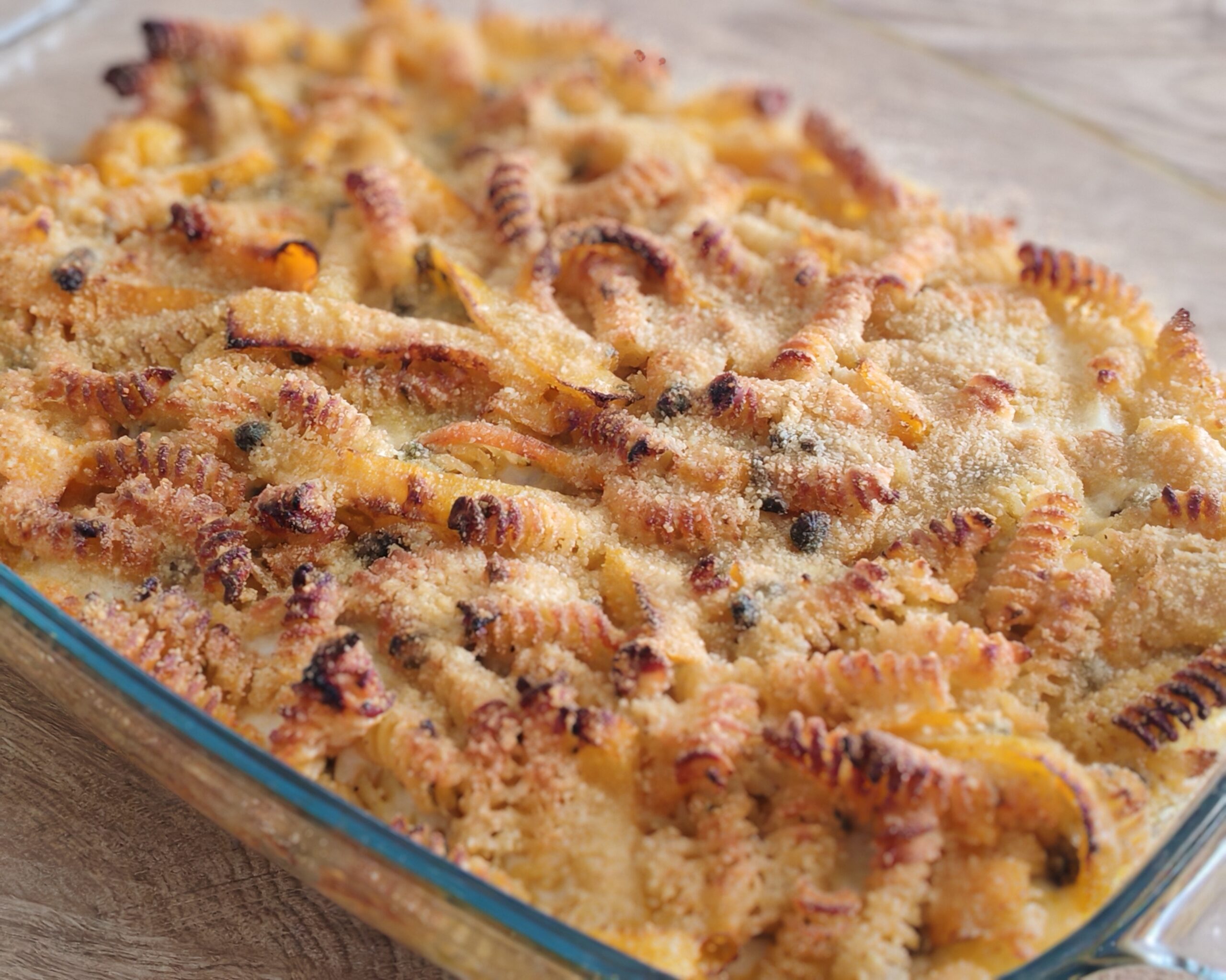 Fusilli ao forno com pimentões