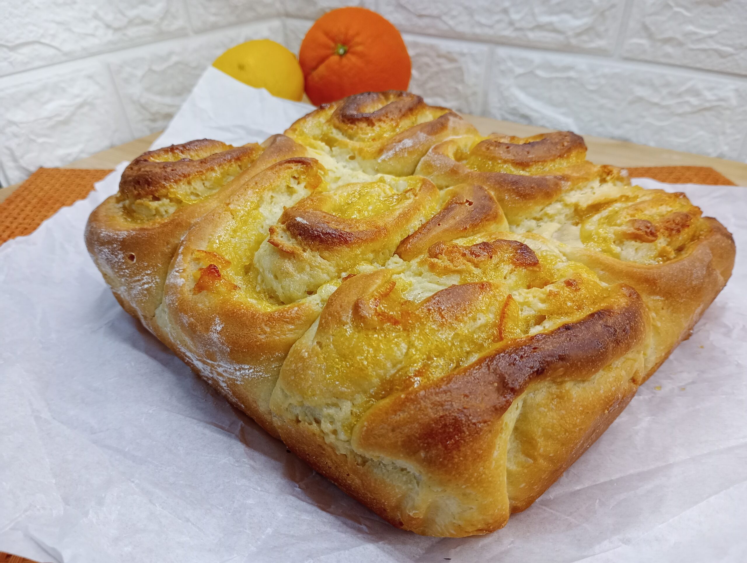 Pão brioche de cítricos