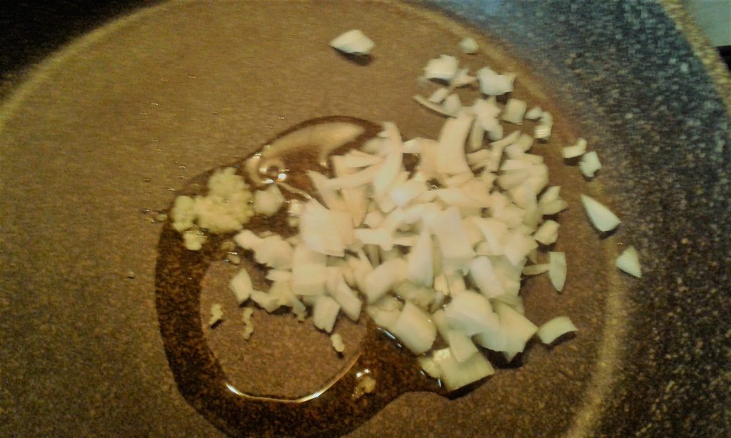 Espaguete ao ragu de cação