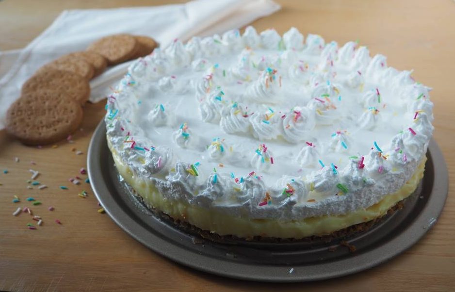 Cheesecake merengada com lemon curd