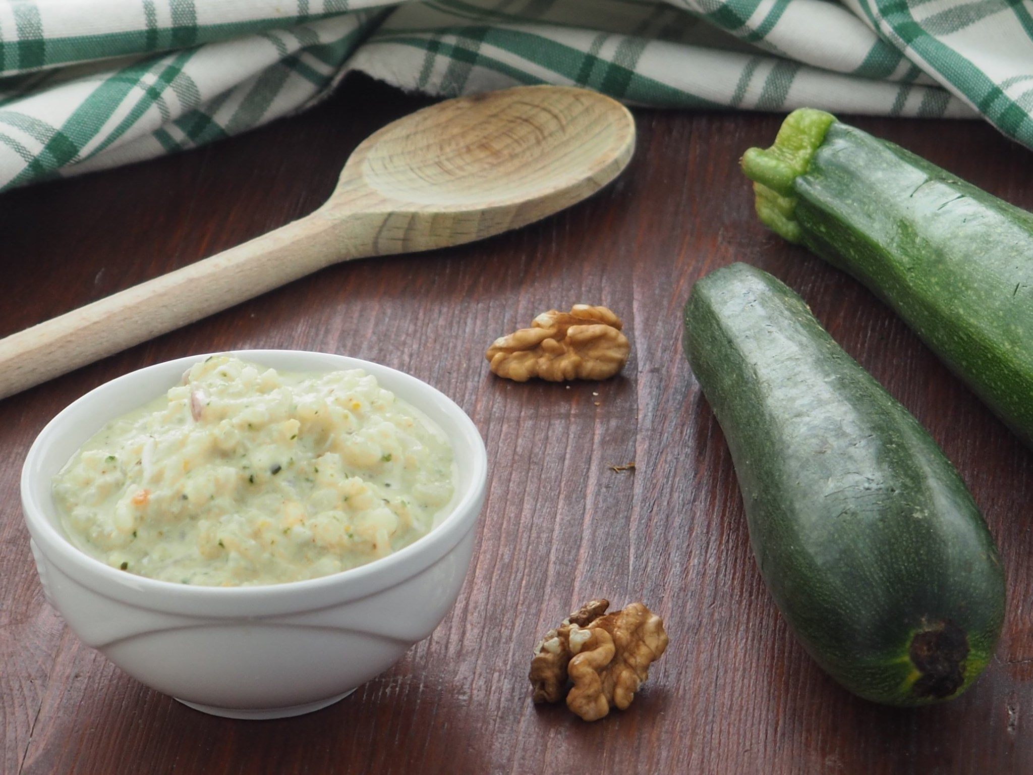 Risoto ao pesto de abobrinha e mascarpone