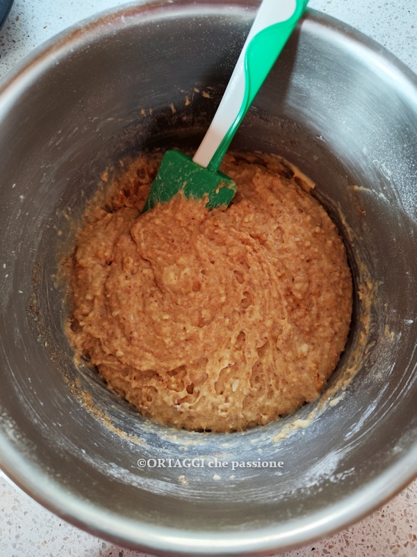 misturar ingredientes torta russa de Verona