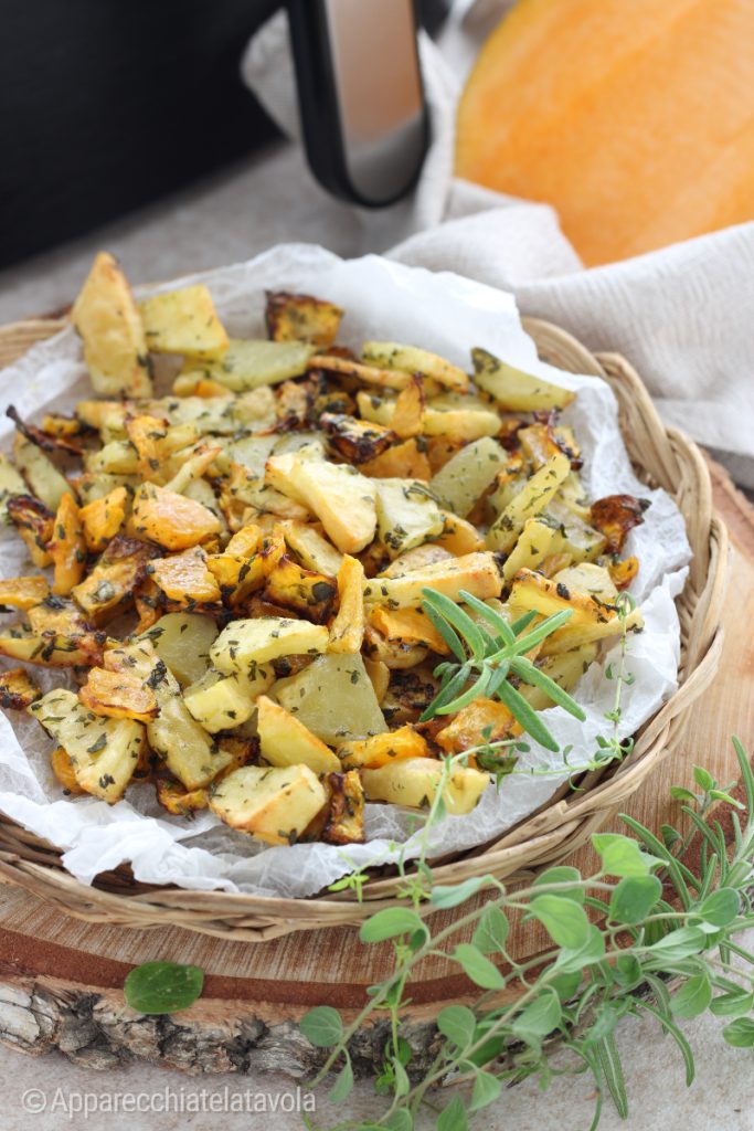 abóbora com batatas na fritadeira elétrica