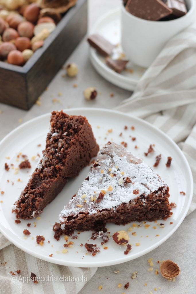 bolo de avelã e chocolate sem farinha