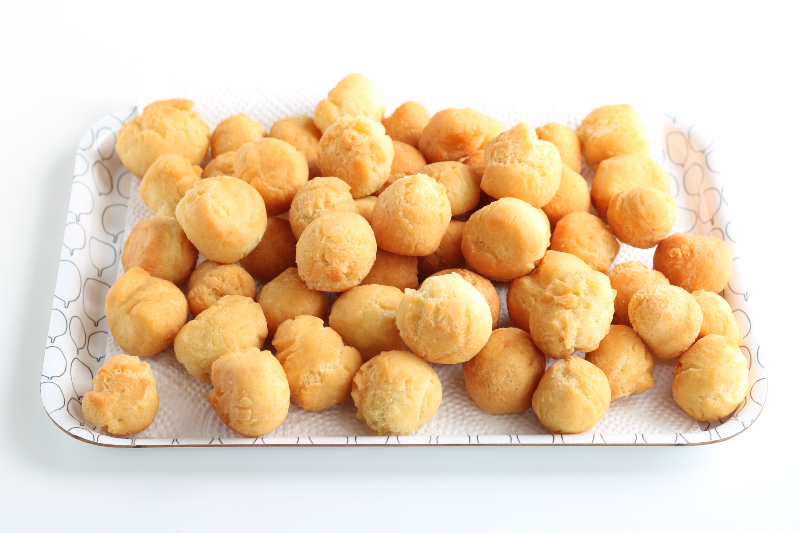 castagnole ao rum fritas