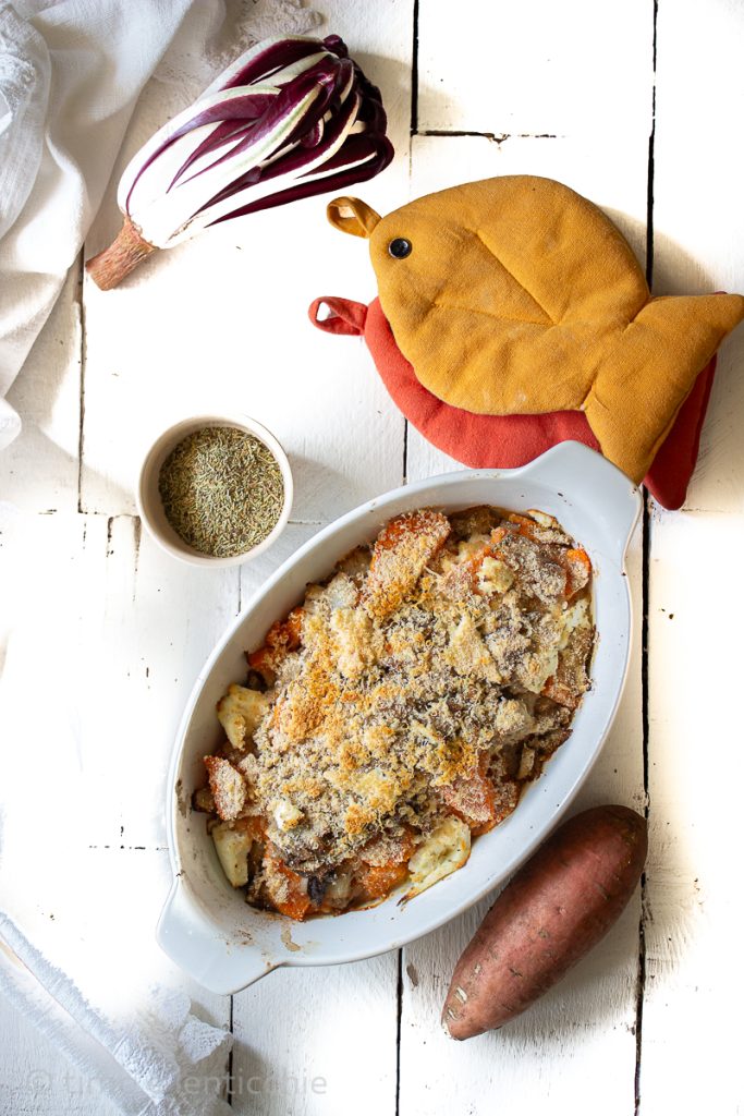 Gratinado de batatas-doces e radicchio