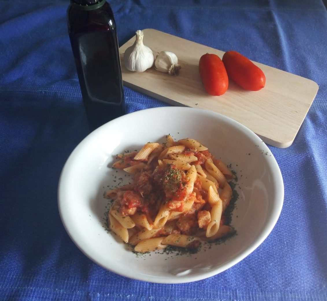 Macarrão com molho de garoupa