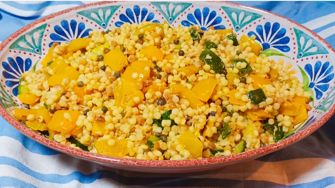 Fregola com legumes