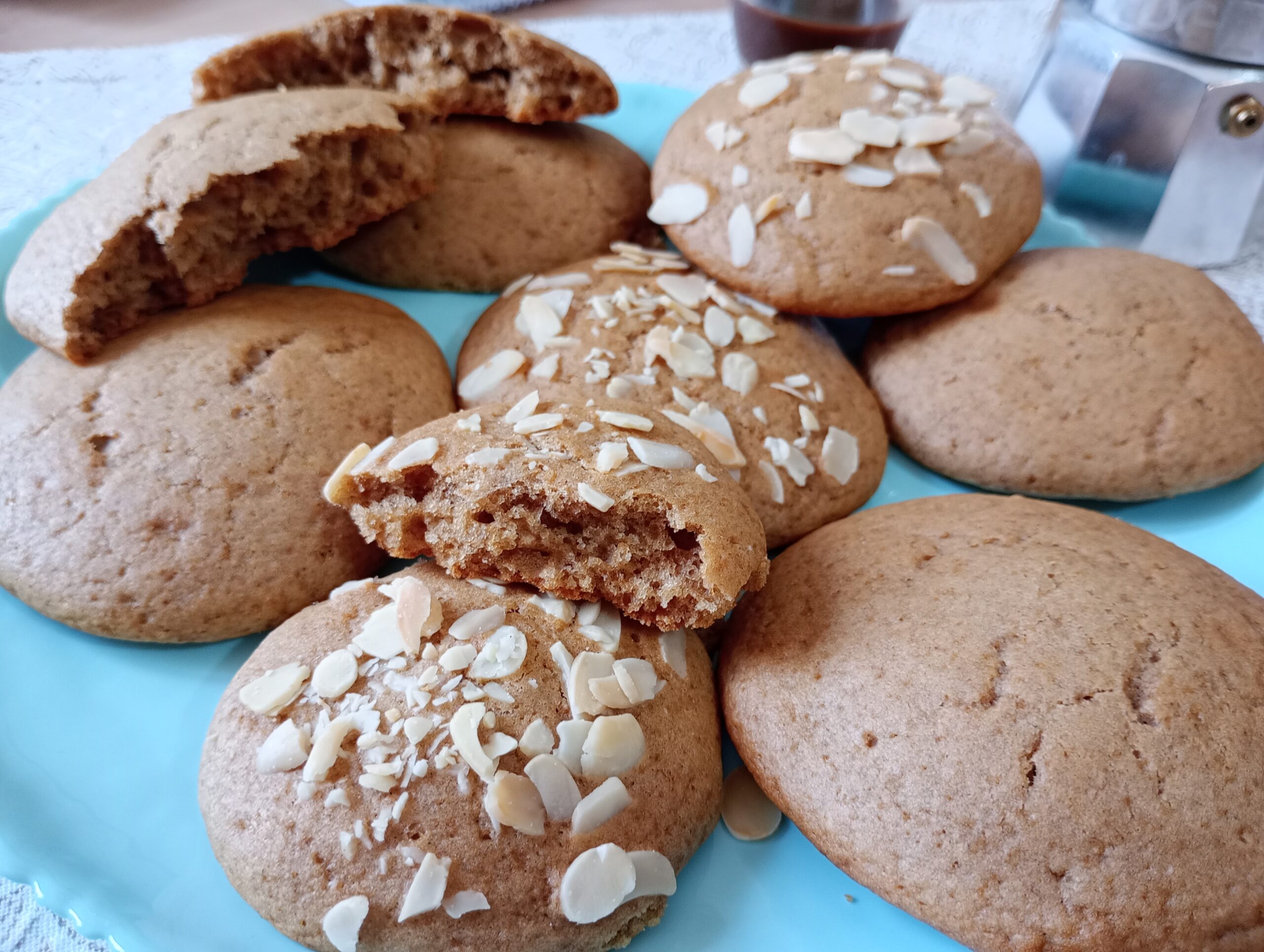 Biscoitos macios de café sem ovos