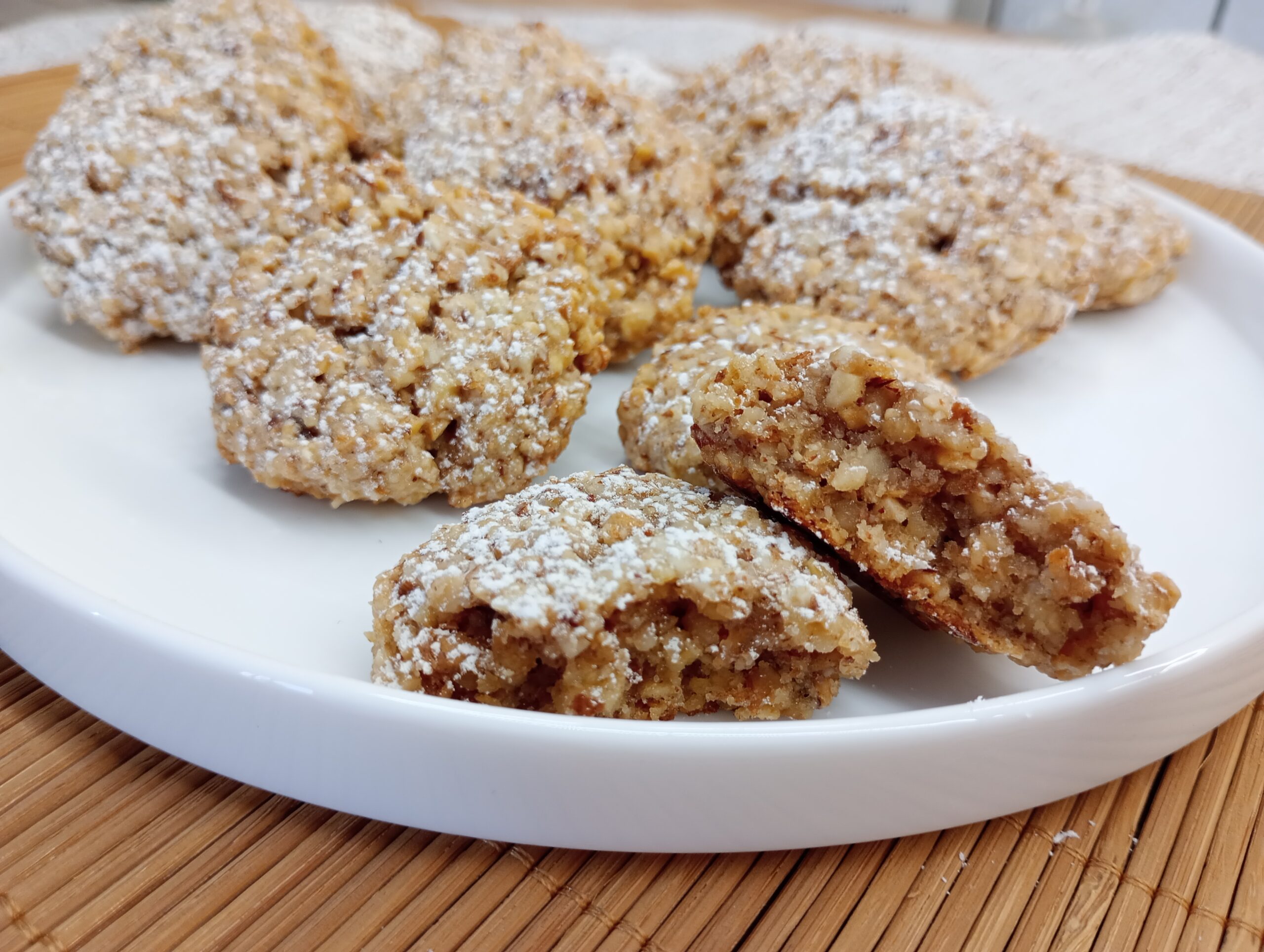 Biscoitos com frutas secas mistas