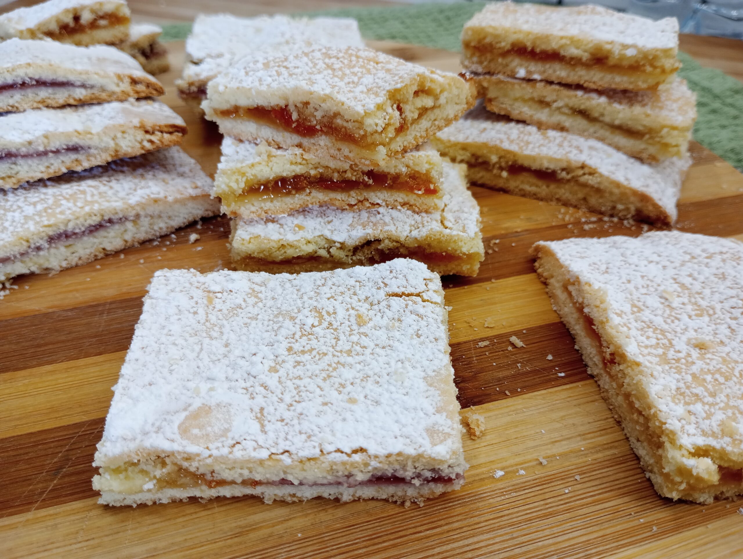 Biscoitos macios recheados sem glúten
