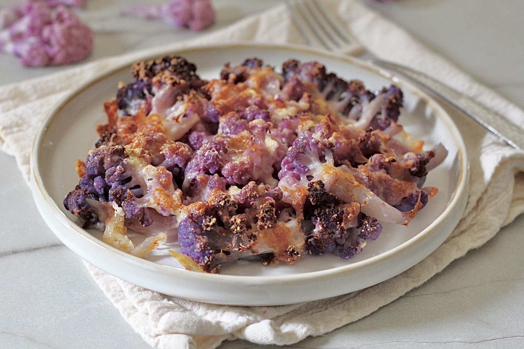 Não é o acompanhamento de sempre, brócolis roxos gratinados na fritadeira a ar.