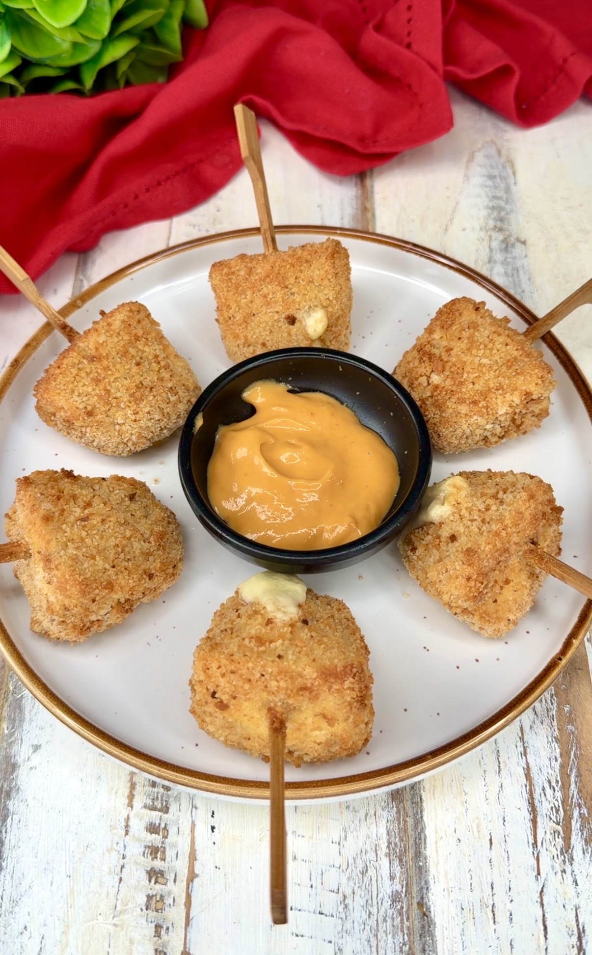 Gomos crocantes de brie na fritadeira a ar