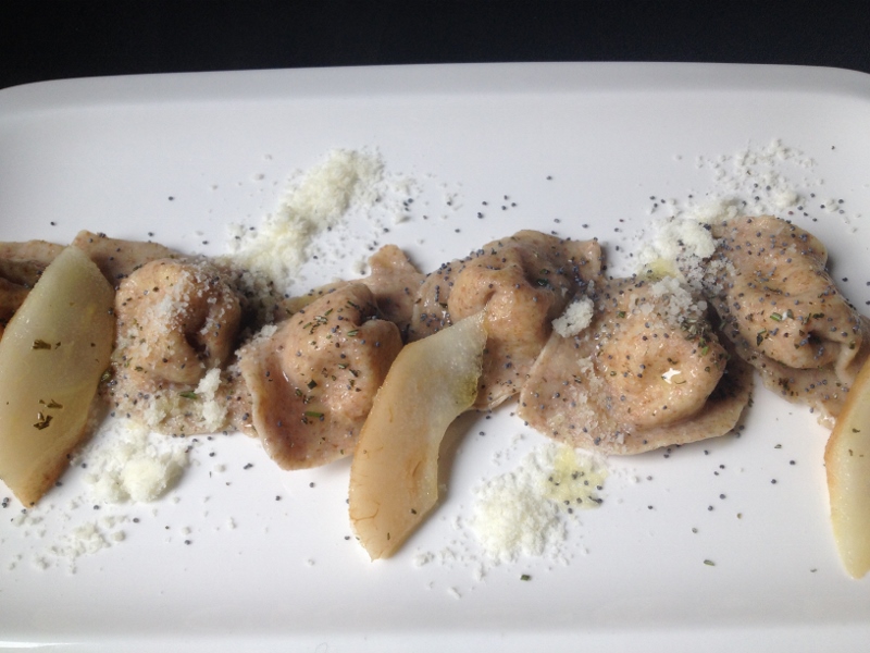 Tortelloni ricota pecorino e peras