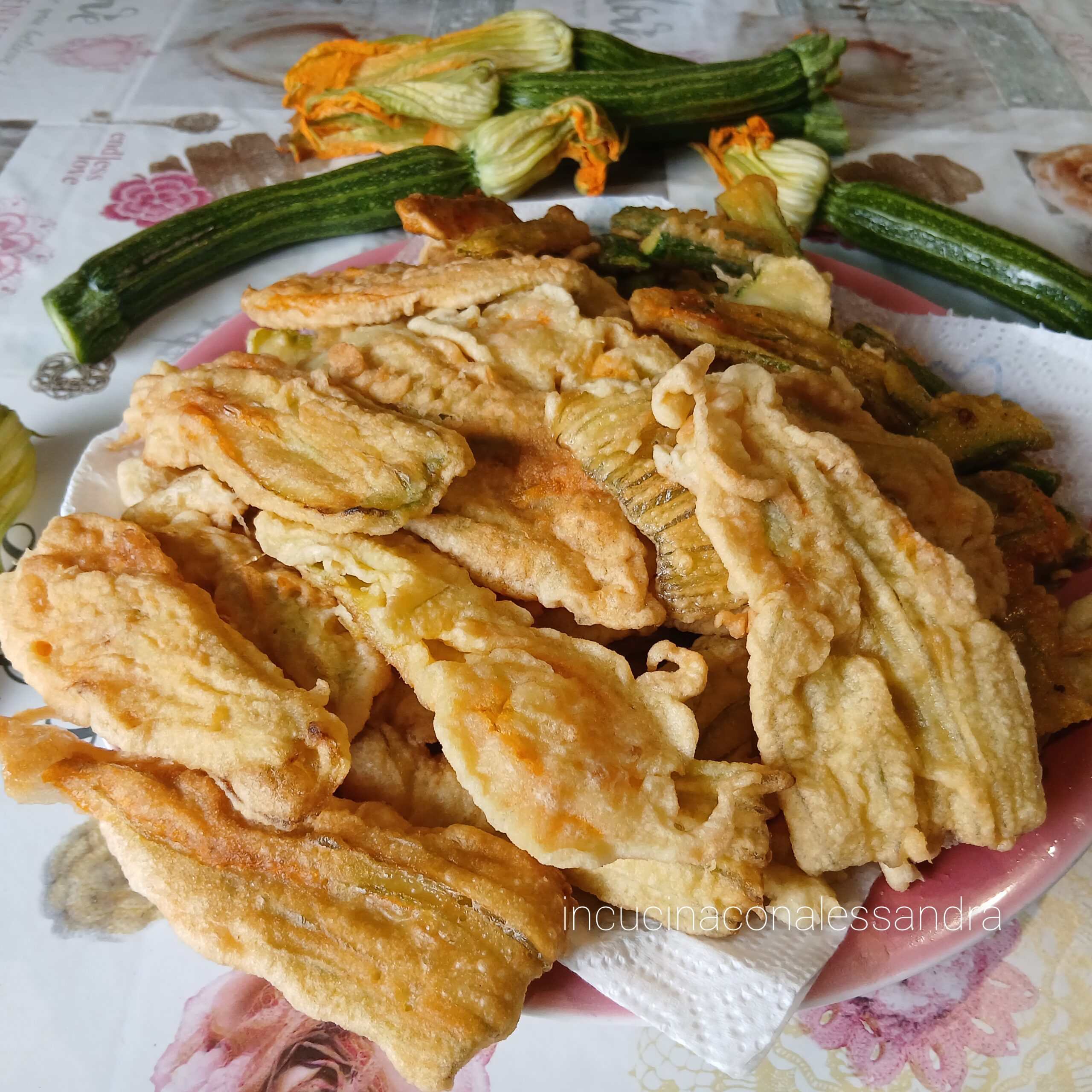 Flor de abóbora frita