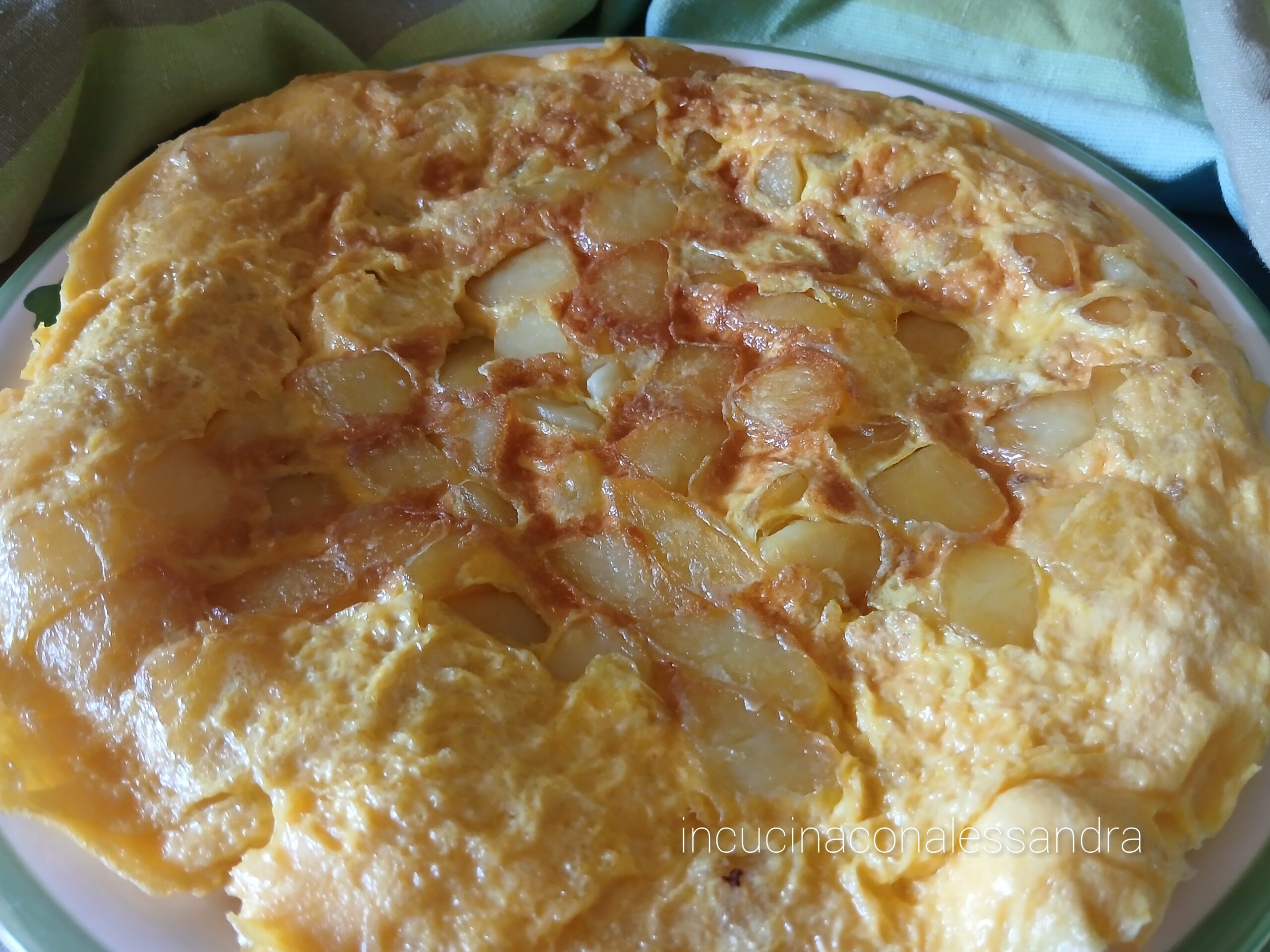 Omelete de batatas e cebolas