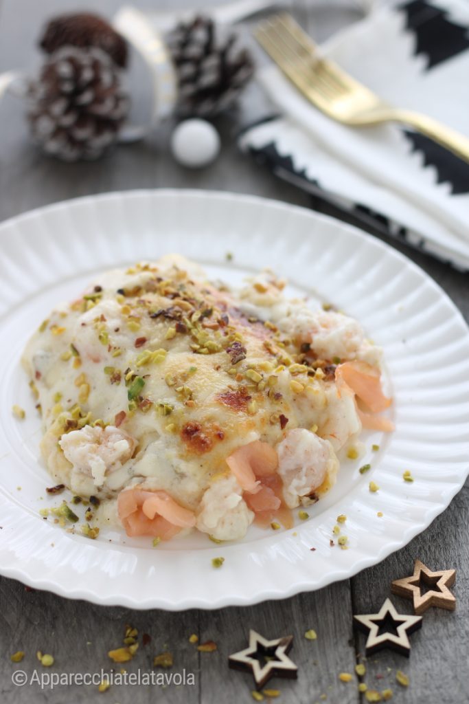 lasanha de salmão e camarões