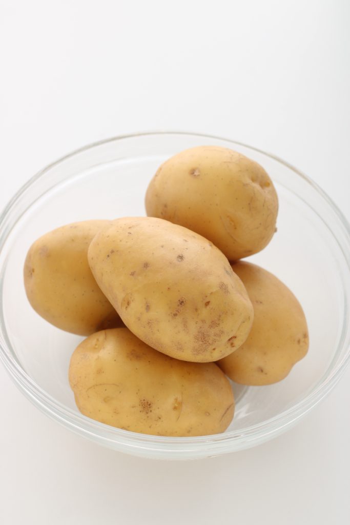 batatas novas fritas