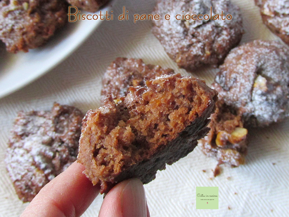 biscoitos de pão e chocolate