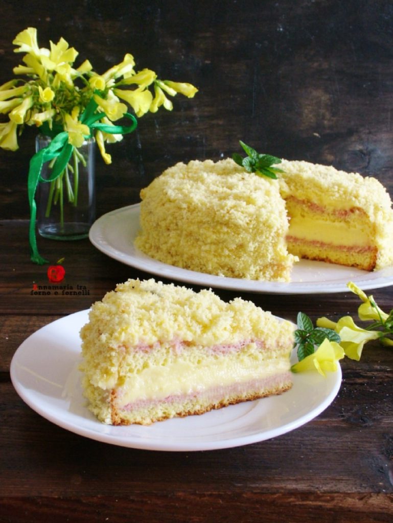 bolo mimosa com creme de confeiteiro vertical