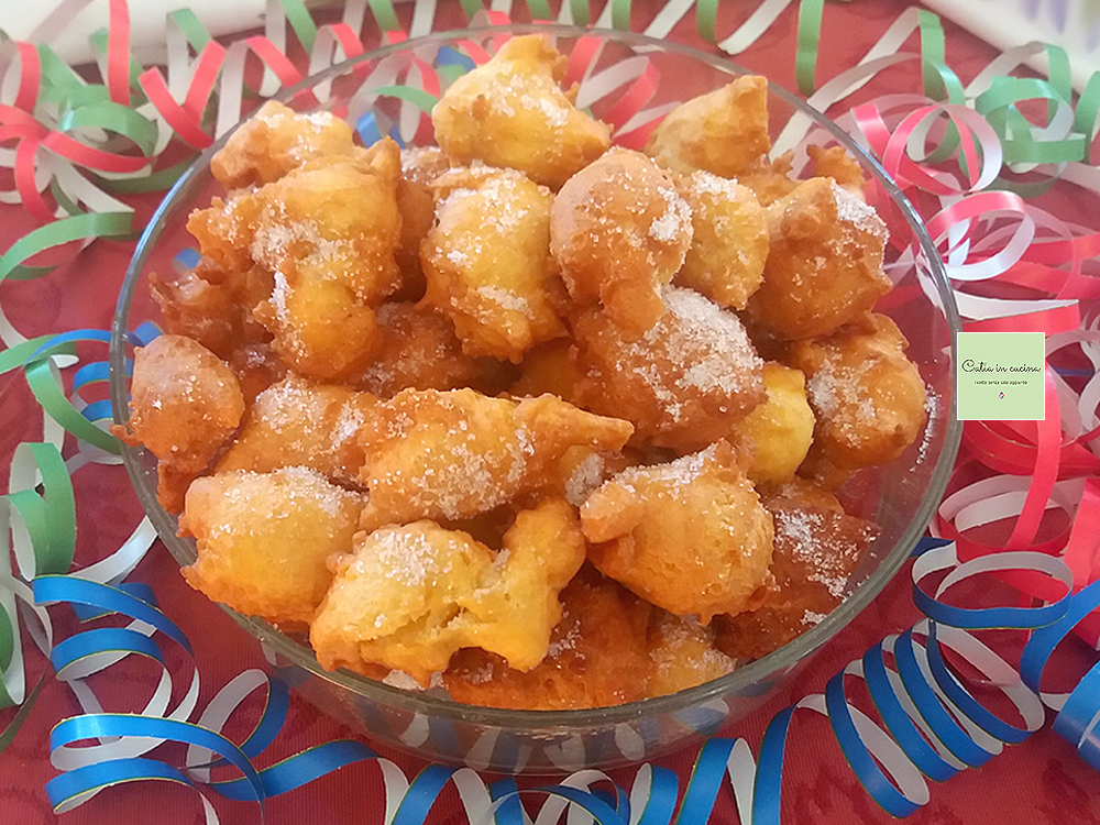 Castagnole clássicas da mamãe