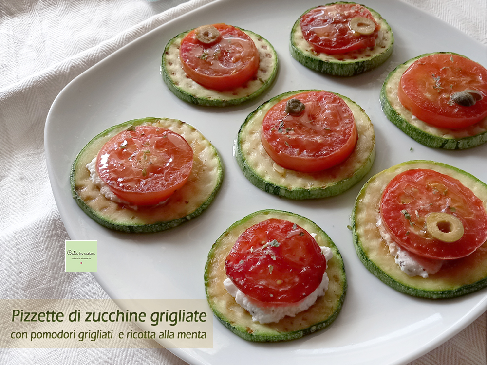Mini pizzas de abobrinha e tomates grelhados