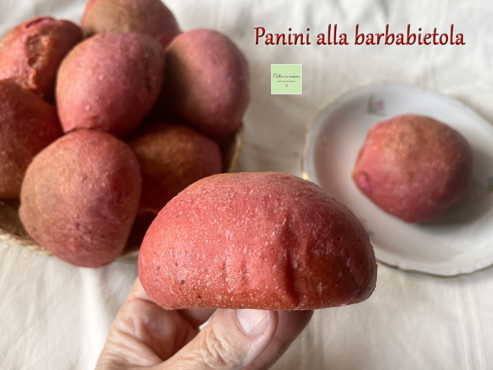 pãezinhos de beterraba vermelha