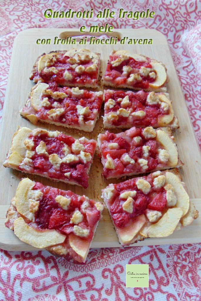 quadradinhos de morango e maçã