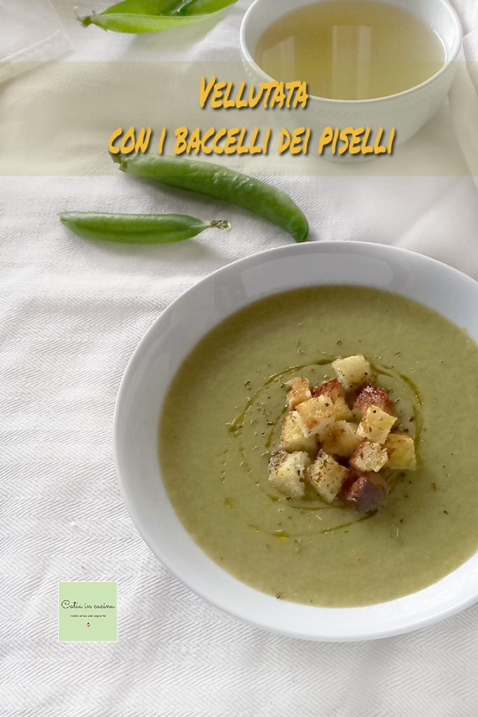 sopa cremosa com vagens de ervilha