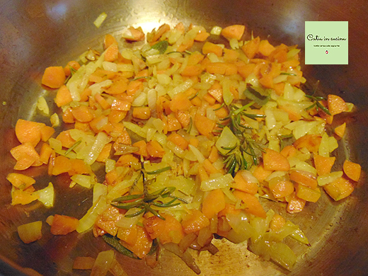 sopa de maçã e lentilha com especiarias passo 1