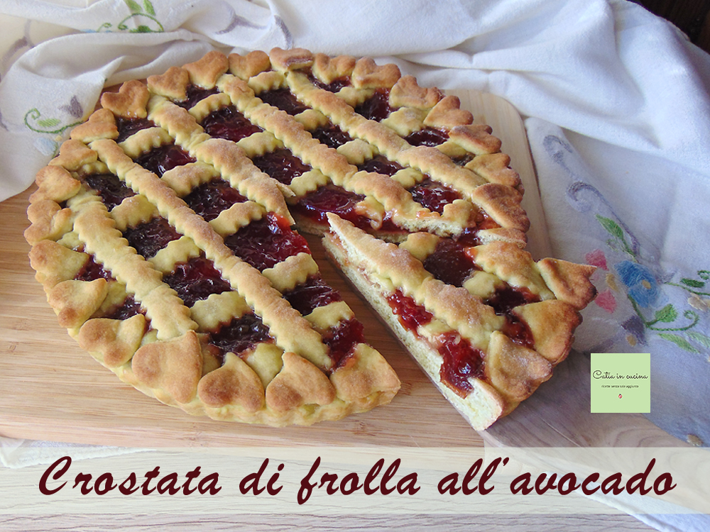 Torta de massa com abacate