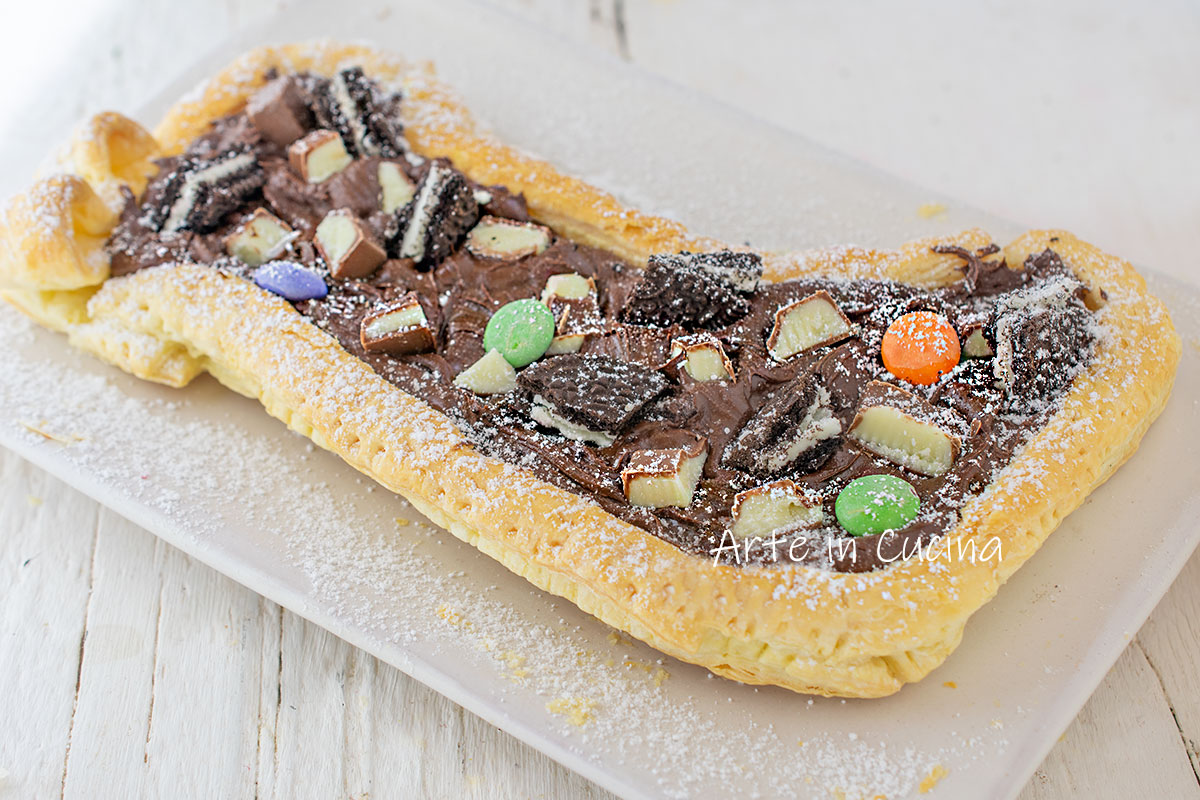 Torta folhada meia da Befana com Nutella