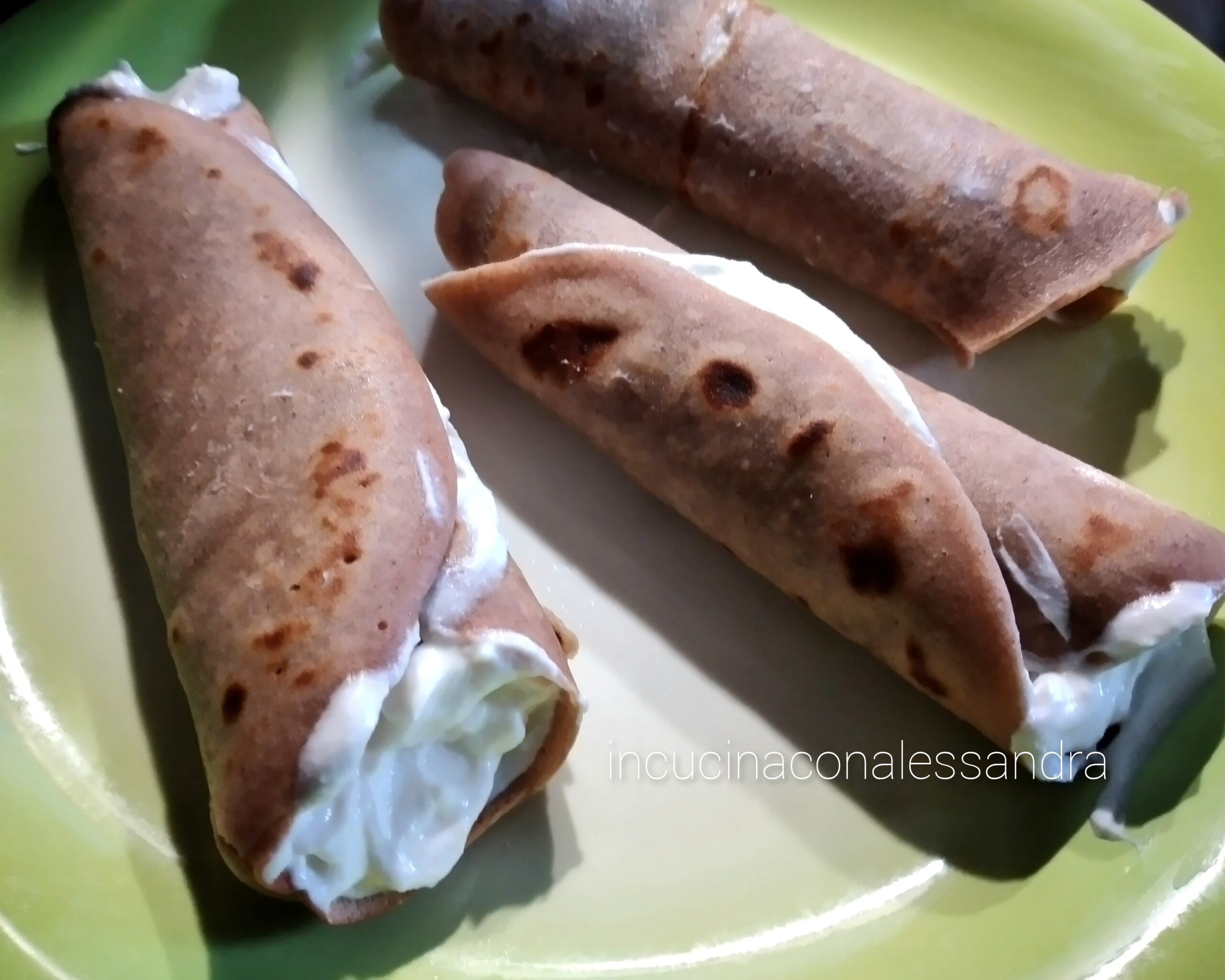 Necci toscani com ricotta