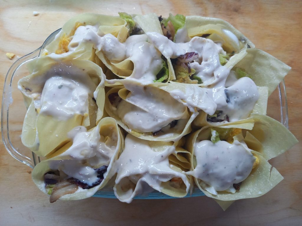 Roses di pasta con salsiccia e verdure