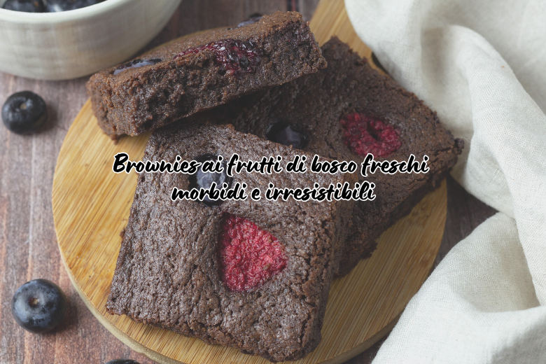 Brownies com frutas vermelhas frescas: macios e irresistíveis
