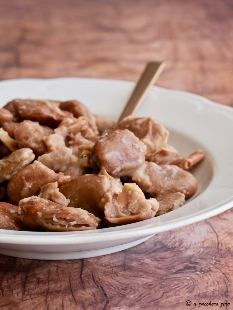 Cozinhar favas secas na panela de pressão | com casca ou descascadas
