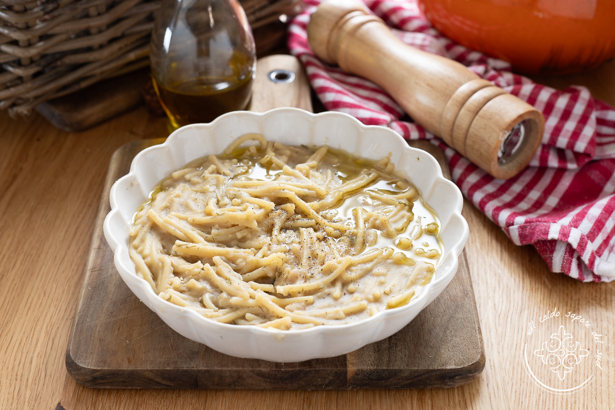 Pasta com macco de favas
