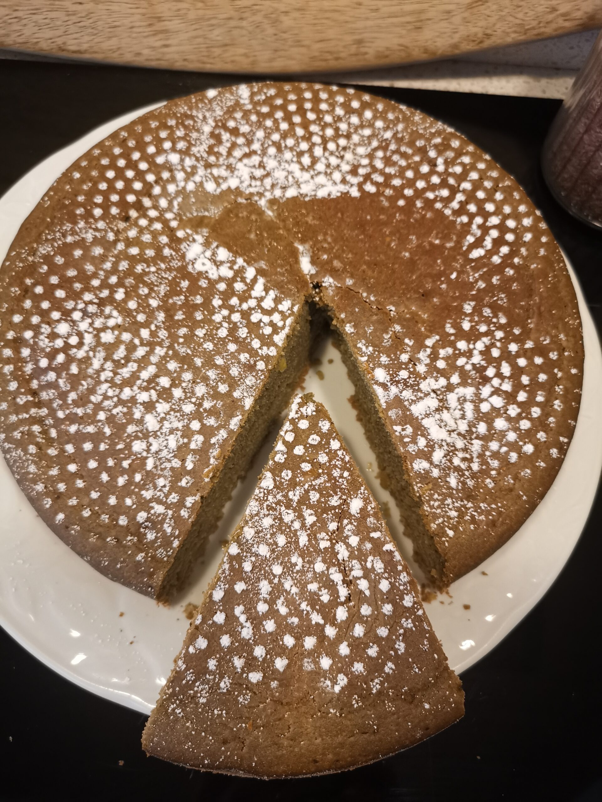 Bolo de chá matcha e iogurte