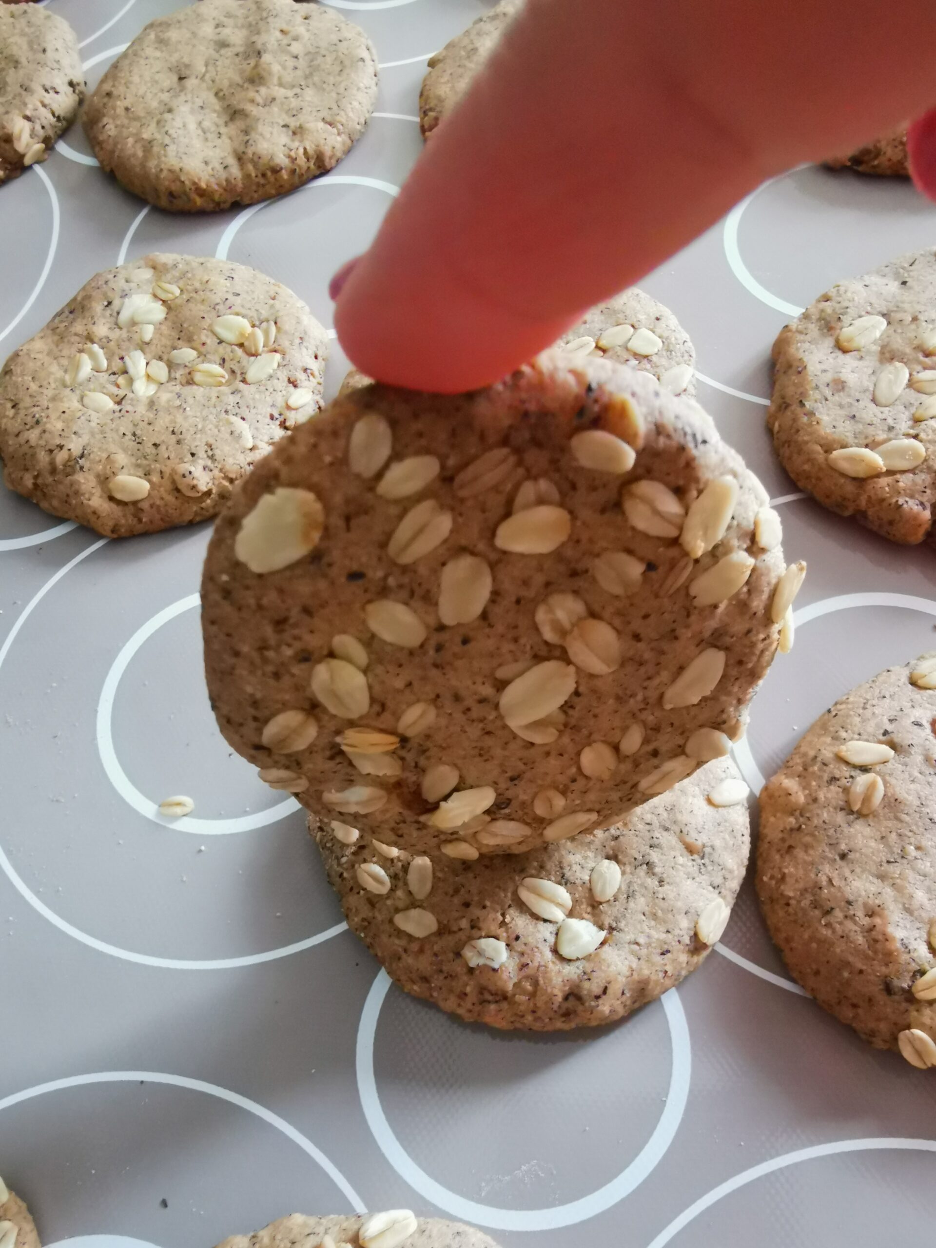 Biscoitos de aveia e açúcar mascavo