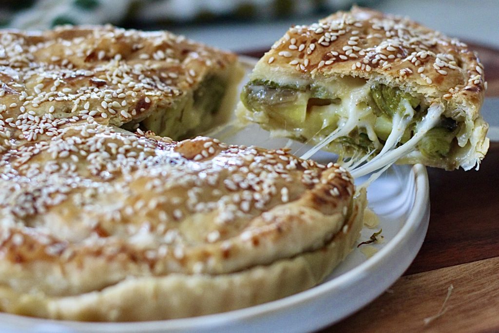 Torta de alcachofras e batatas na airfryer, receita imperdível.
