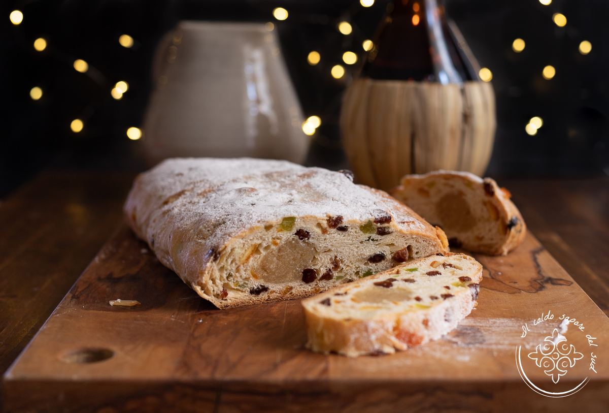 Stollen com marzipã