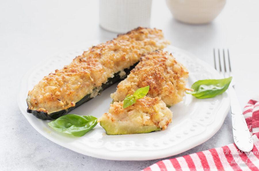 Abobrinhas recheadas com atum e batatas