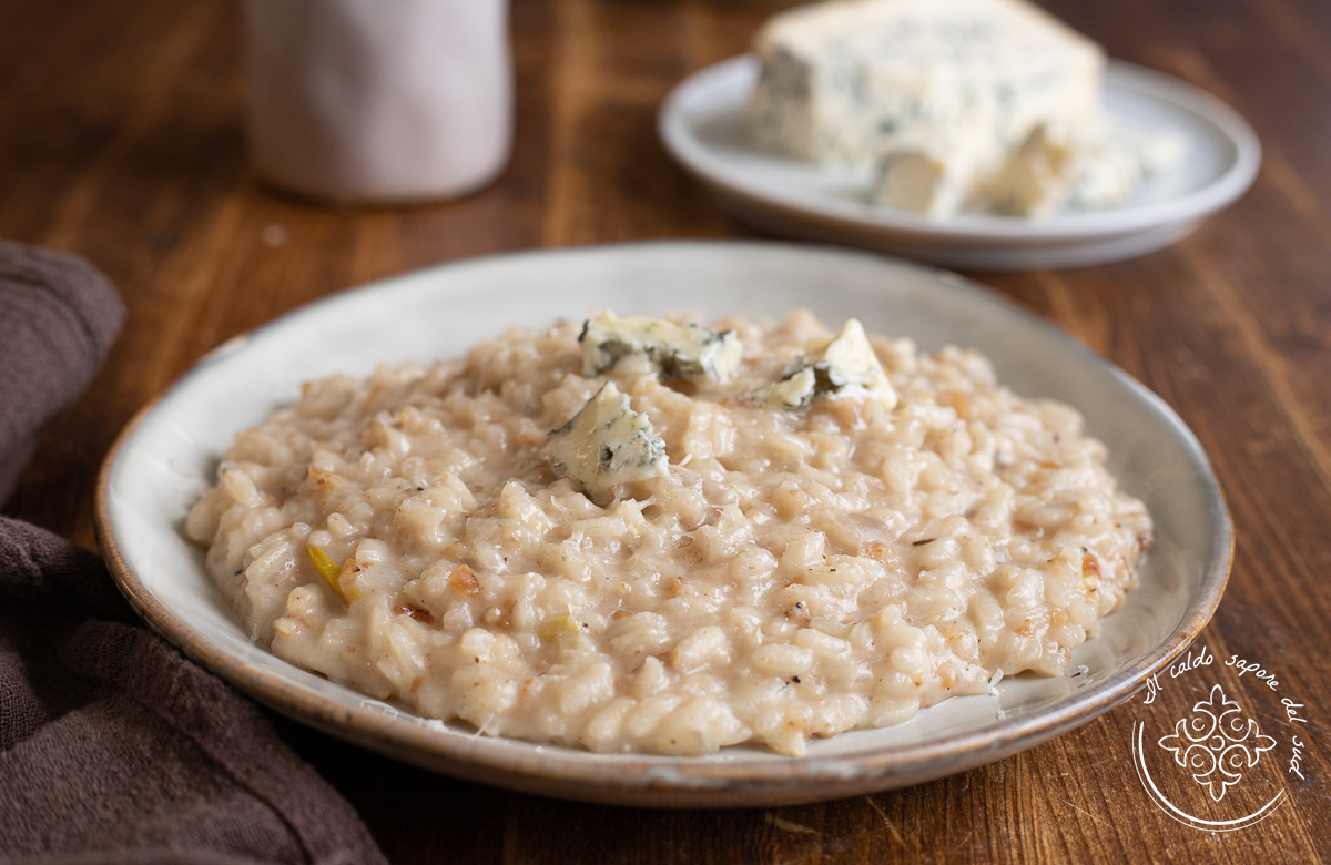 Risoto com gorgonzola e cebolas