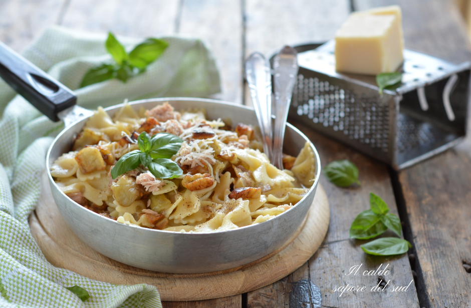 Massa com atum e berinjela